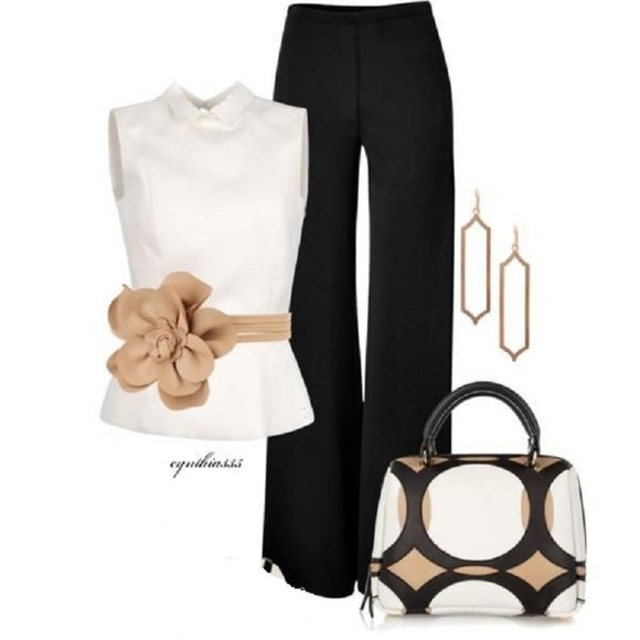 $108 *NEW* SALE (-$43 OFF) SCHUTZ Peep-Toe Patent Leather - Picture 2 of 5